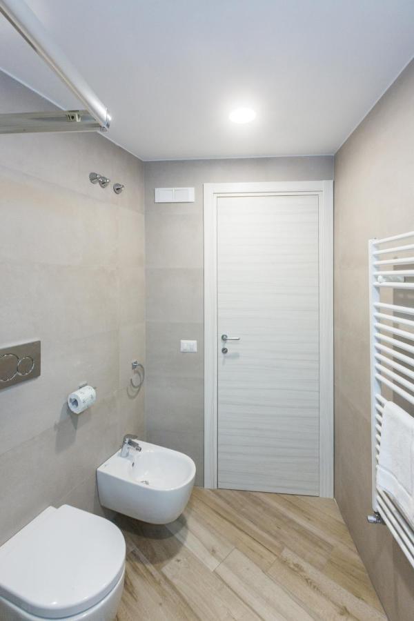 Sorrento Tower Apartment Exterior photo